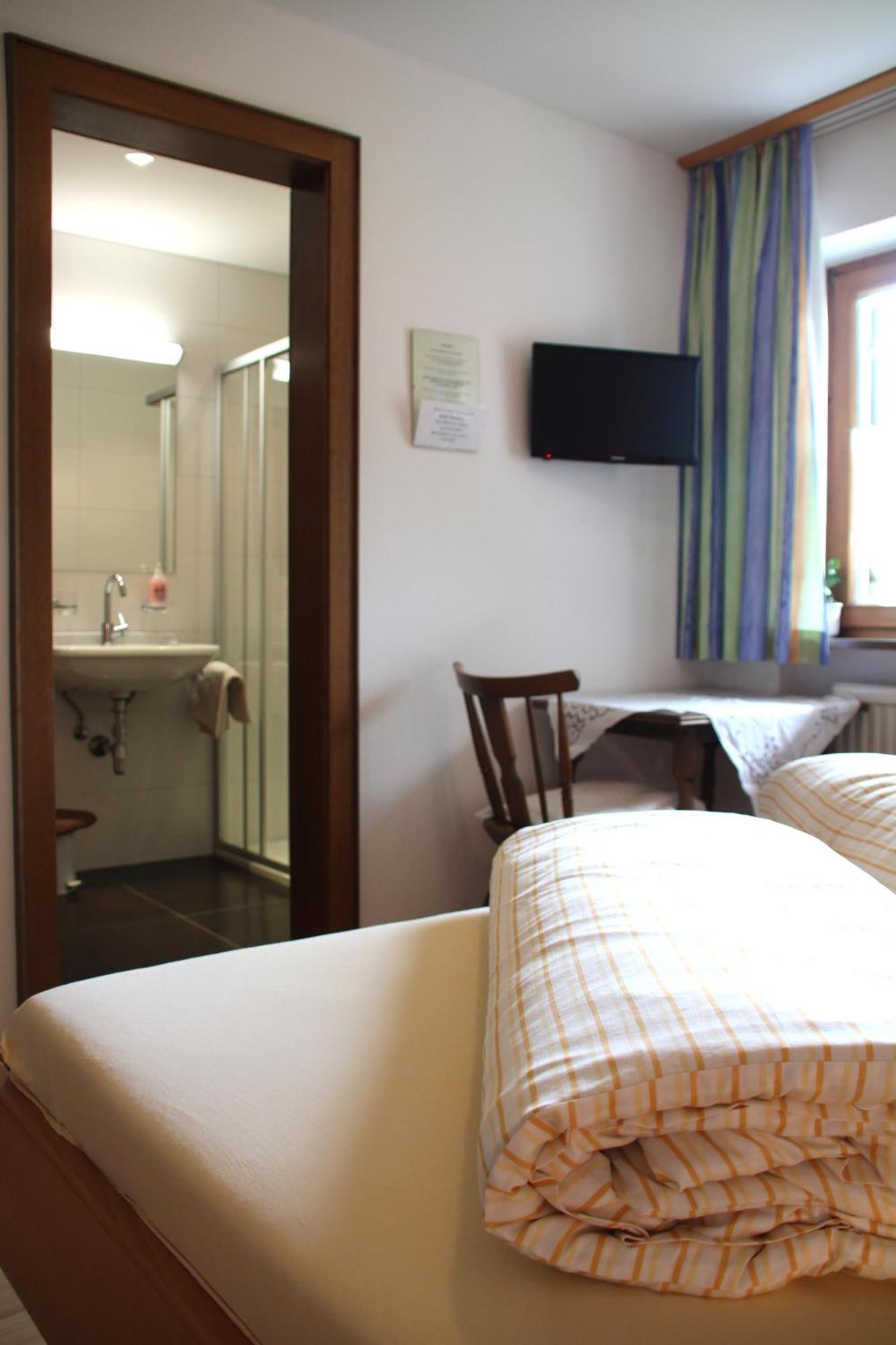 Apartament Haus Schnetzer Schruns Pokój zdjęcie
