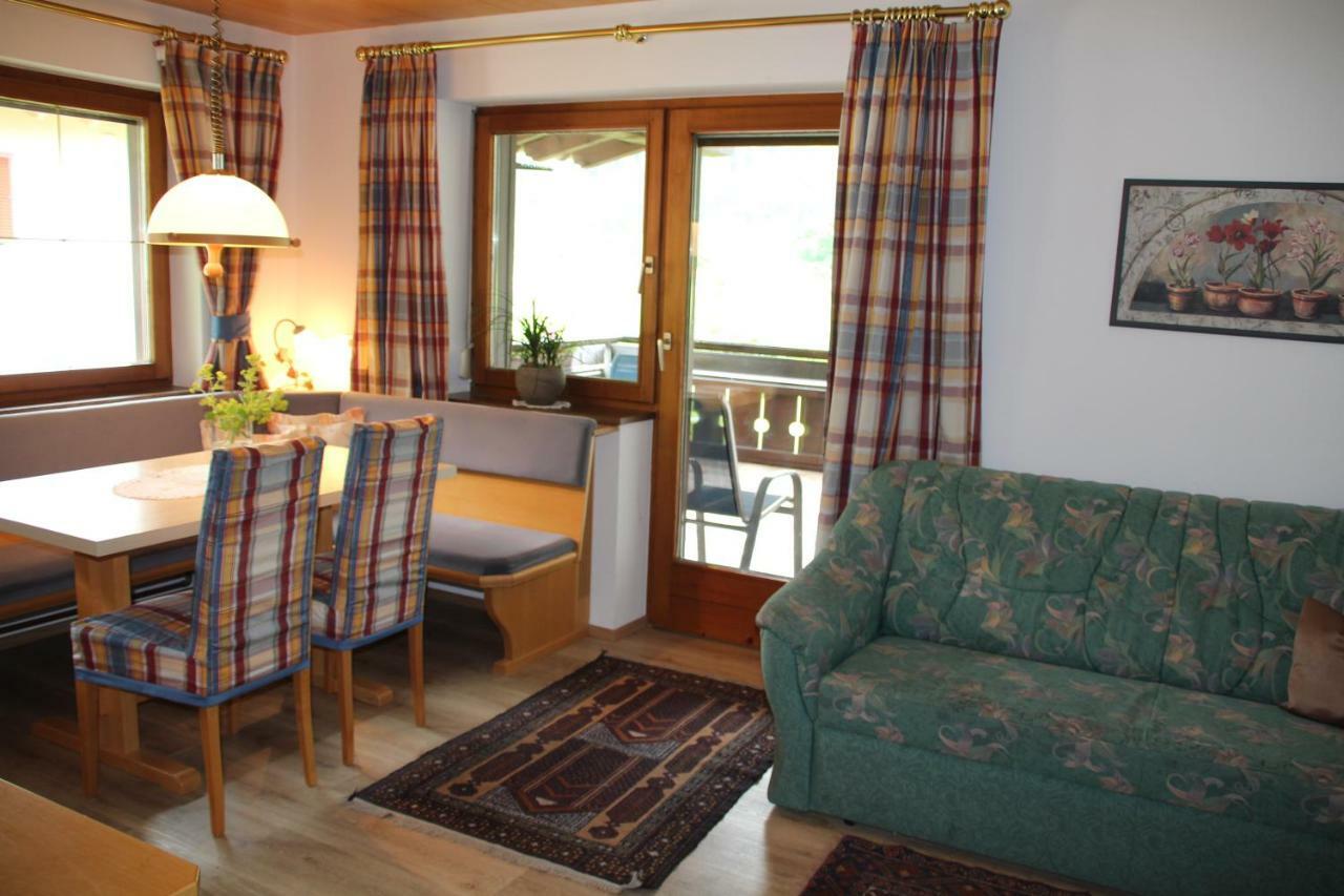 Apartament Haus Schnetzer Schruns Zewnętrze zdjęcie